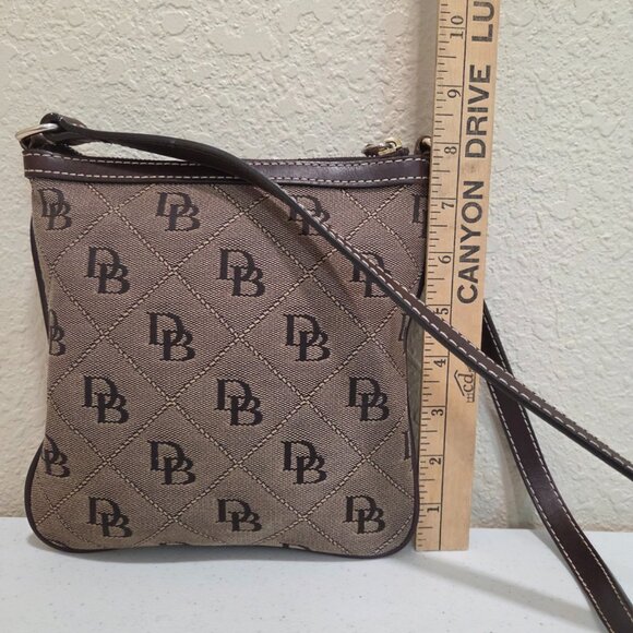 Dooney & Bourke Fall Slim Design Signature Monogram Canvas Shoulder Handbag - Picture 10 of 13